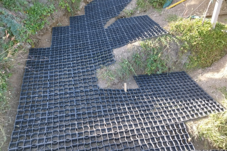 ECORASTER S50 (La griglia forte e super-elastica)